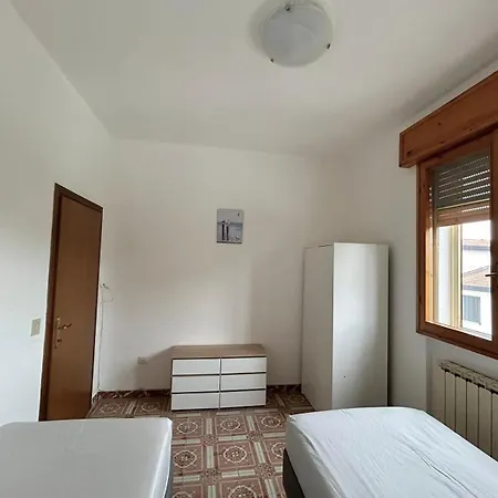 Gorinoapartment Lägenhet *